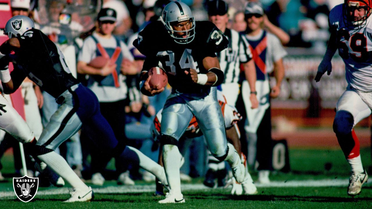 Top 10 Oakland Raiders Running Backs of All Time