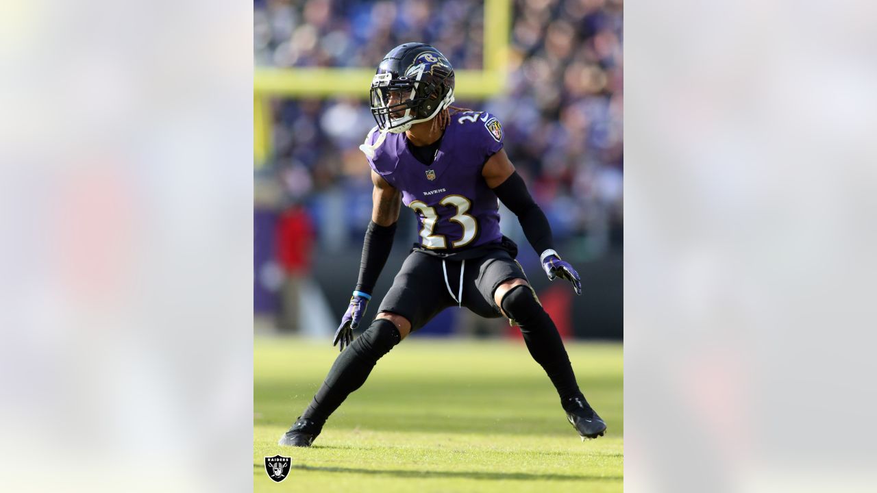 Should the Ravens re-sign or decline CB Anthony Averett?