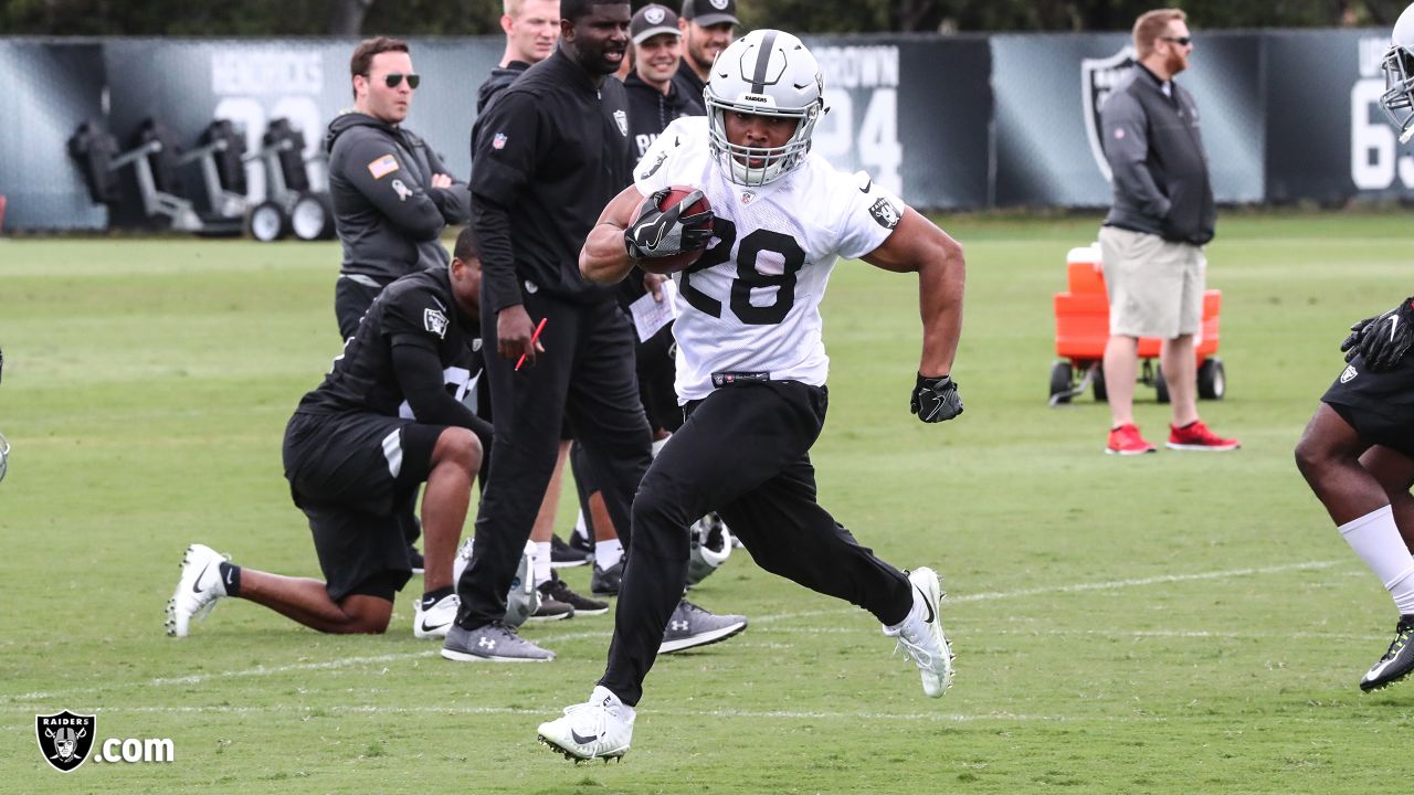 Oakland Raiders' Position Battles: Running Backs