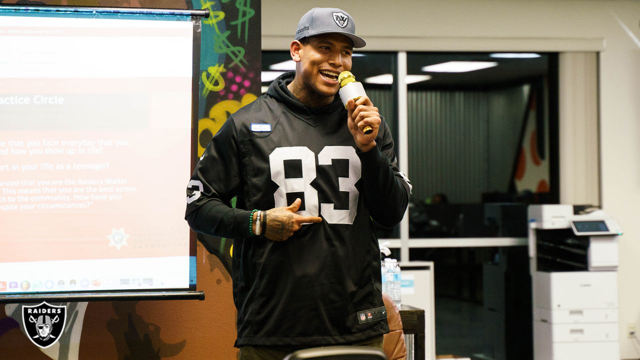 Darren Waller honored as Raiders' Walter Payton NFL Man of the Year nominee  in pregame celebration