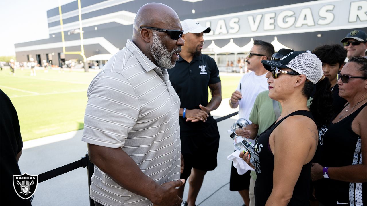 Raiders engage in community activities around NFL Draft in Las Vegas