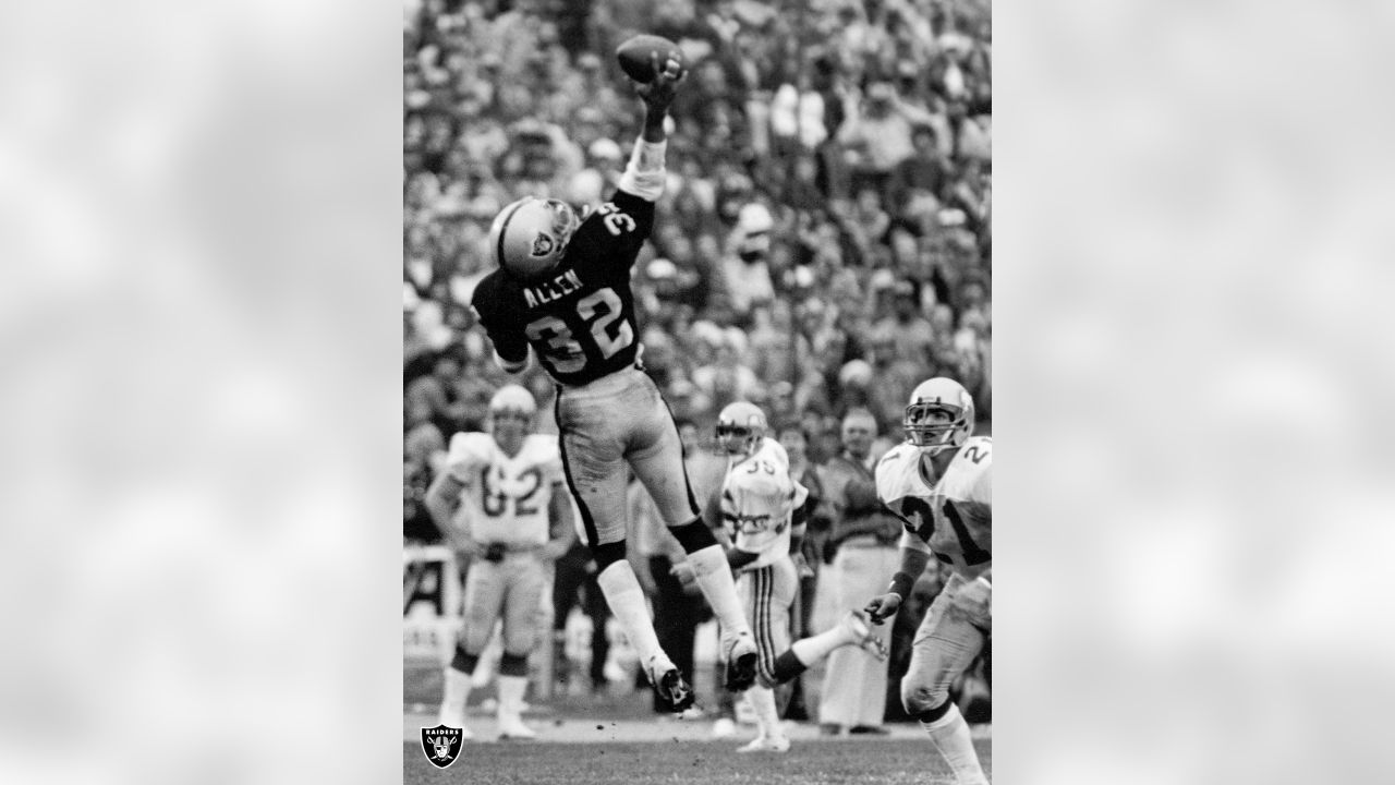 NFL Super Bowl: Marcus Allen stands alone in the history books