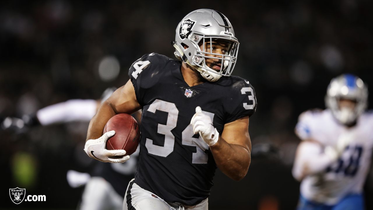 Oakland Raiders' Chris Warren III (34) during NFL football practice in  Napa, Calif., Wednesday, …