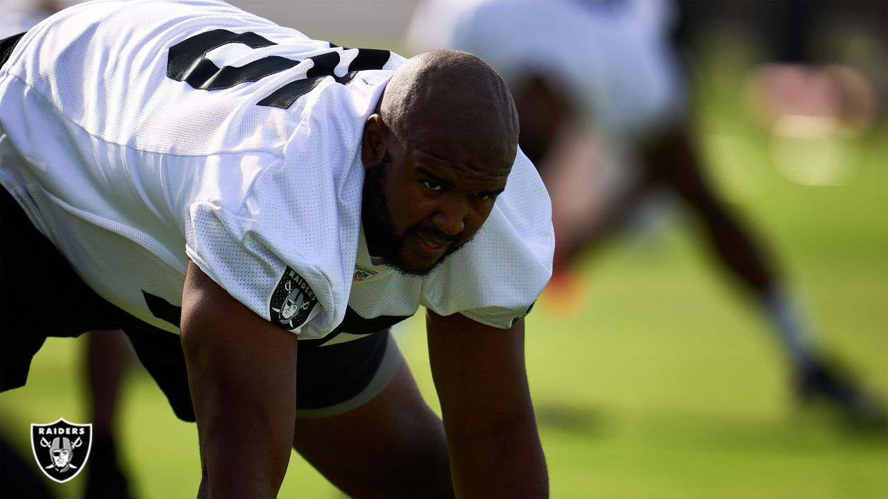 Las Vegas Raiders offensive tackle Thayer Munford Jr. (77) during the first  half of an NFL football game against the Arizona Cardinals, Sunday, Sept.  18, 2022, in Las Vegas. (AP Photo/Rick Scuteri