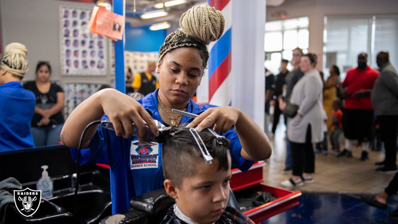 Raiders partner with barbershops to offer Las Vegas kids free back