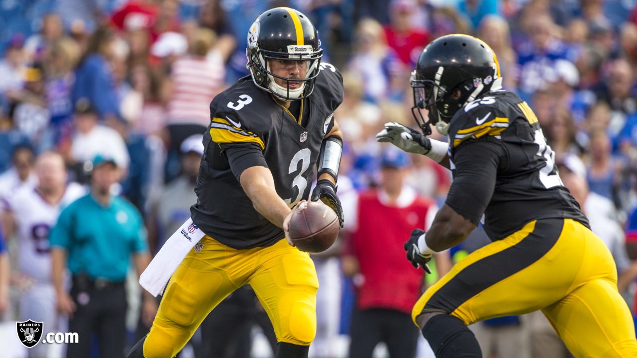 Raiders sign ex-Steelers QB Landry Jones; TE Cook goes to Saints