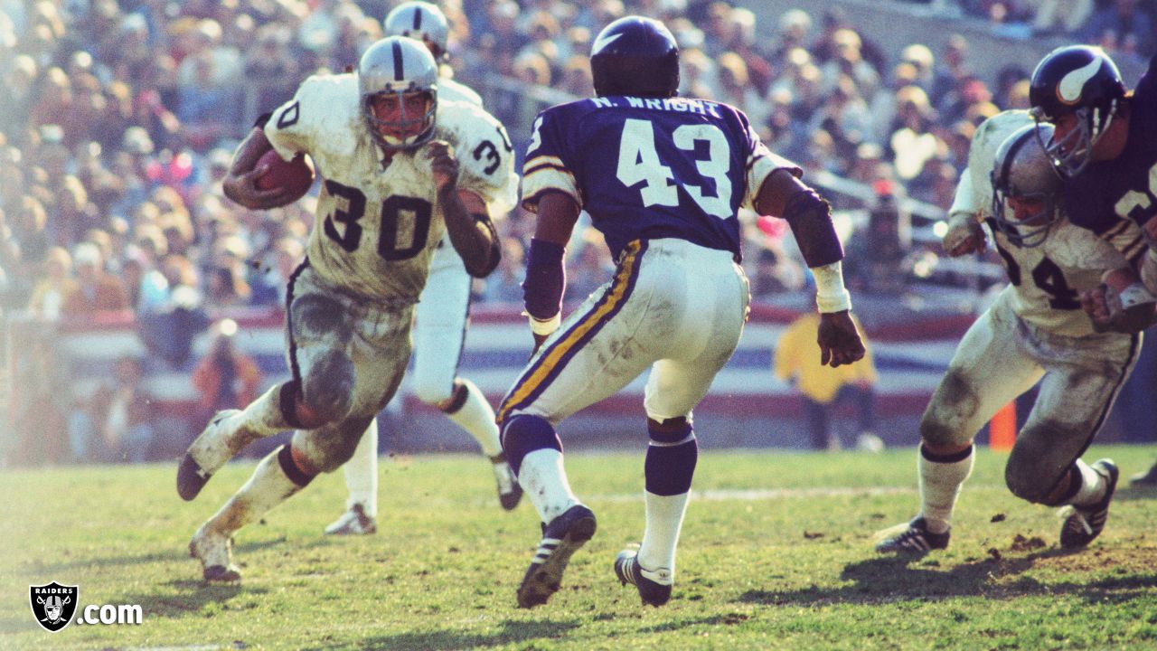 A look back at photos from Super Bowl XI