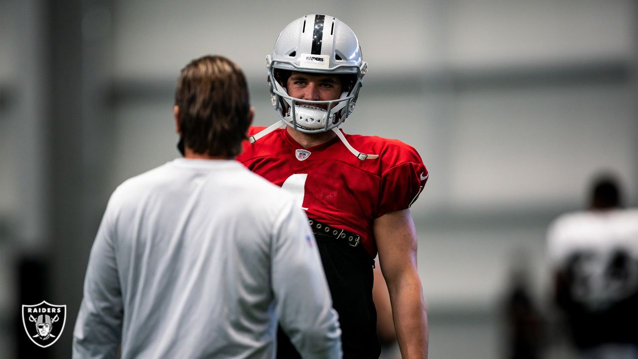 Raiders News: Zay Jones Credits Jon Gruden For Reigniting Passion