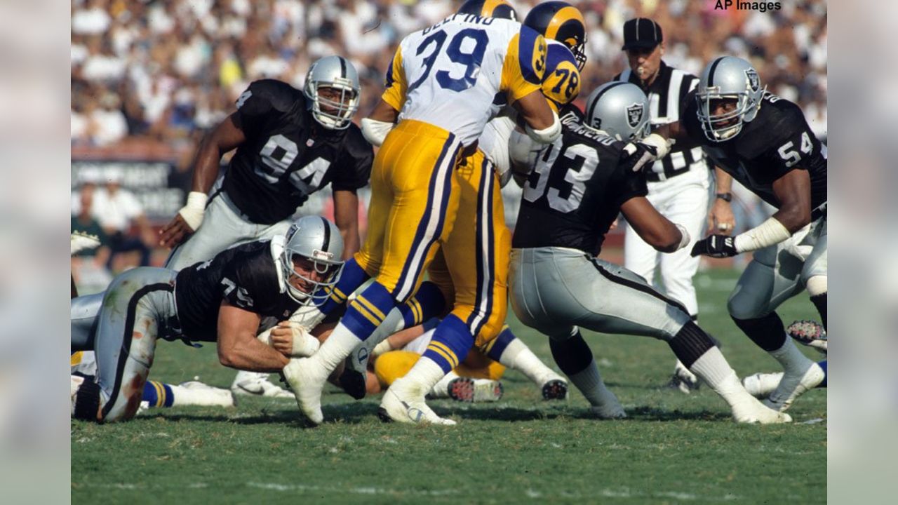 RAIDERS-RAMS RIVALRY IN PICTURES