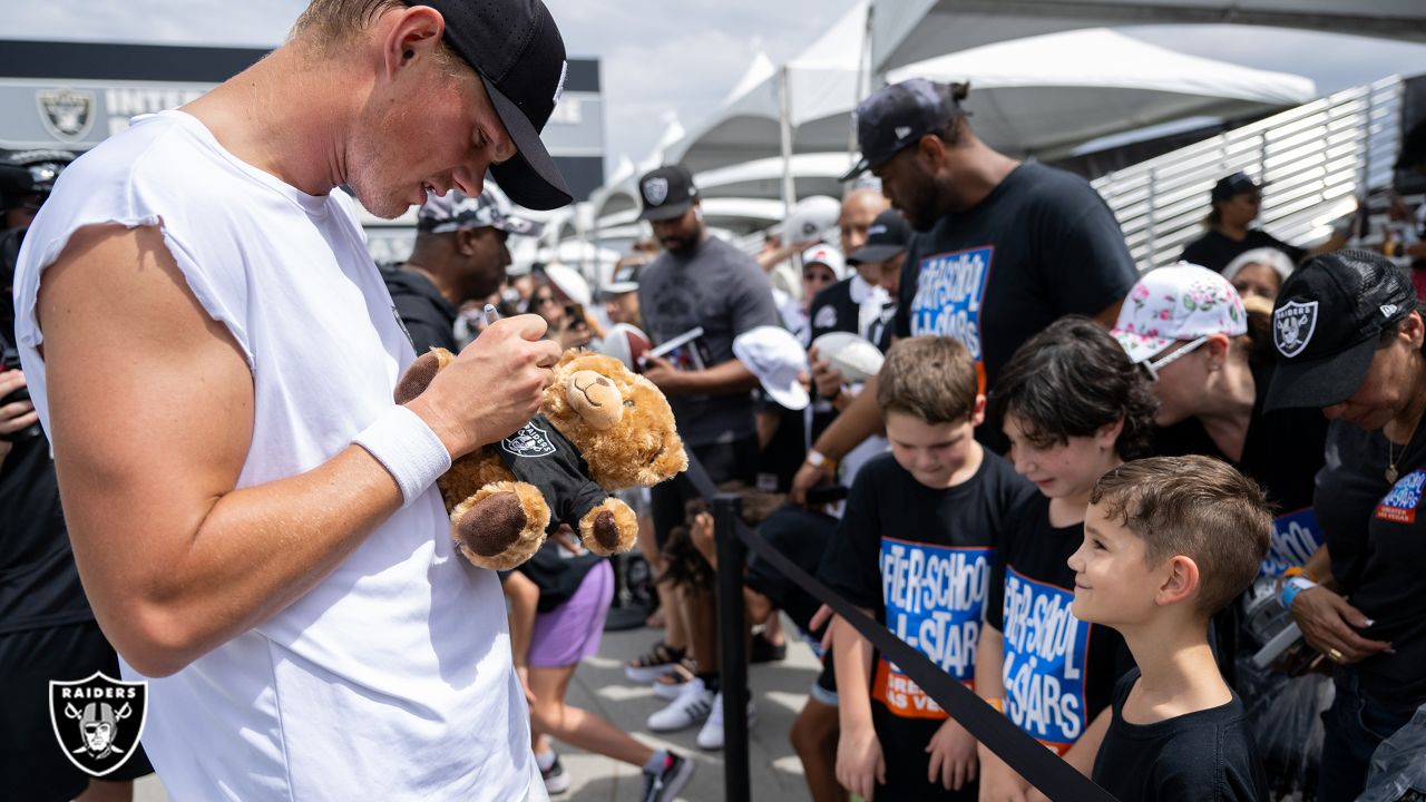 Marcus Peters joins his childhood favorite team, the Raiders, with