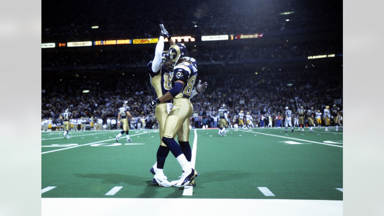 The 25 Best NFL Wide Receiver Seasons in the Last 25 Years - 10. Torry  Holt, St. Louis Rams (2000)