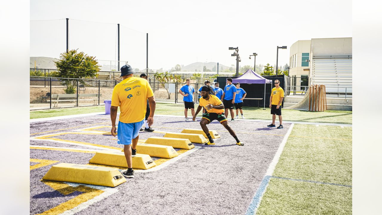 PHOTOS: Rams WR DeSean Jackson hosts youth football camp