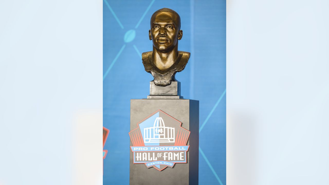 Isaac Bruce still waiting: Pro Football Hall of Fame postpones enshrinement  ceremony to 2021