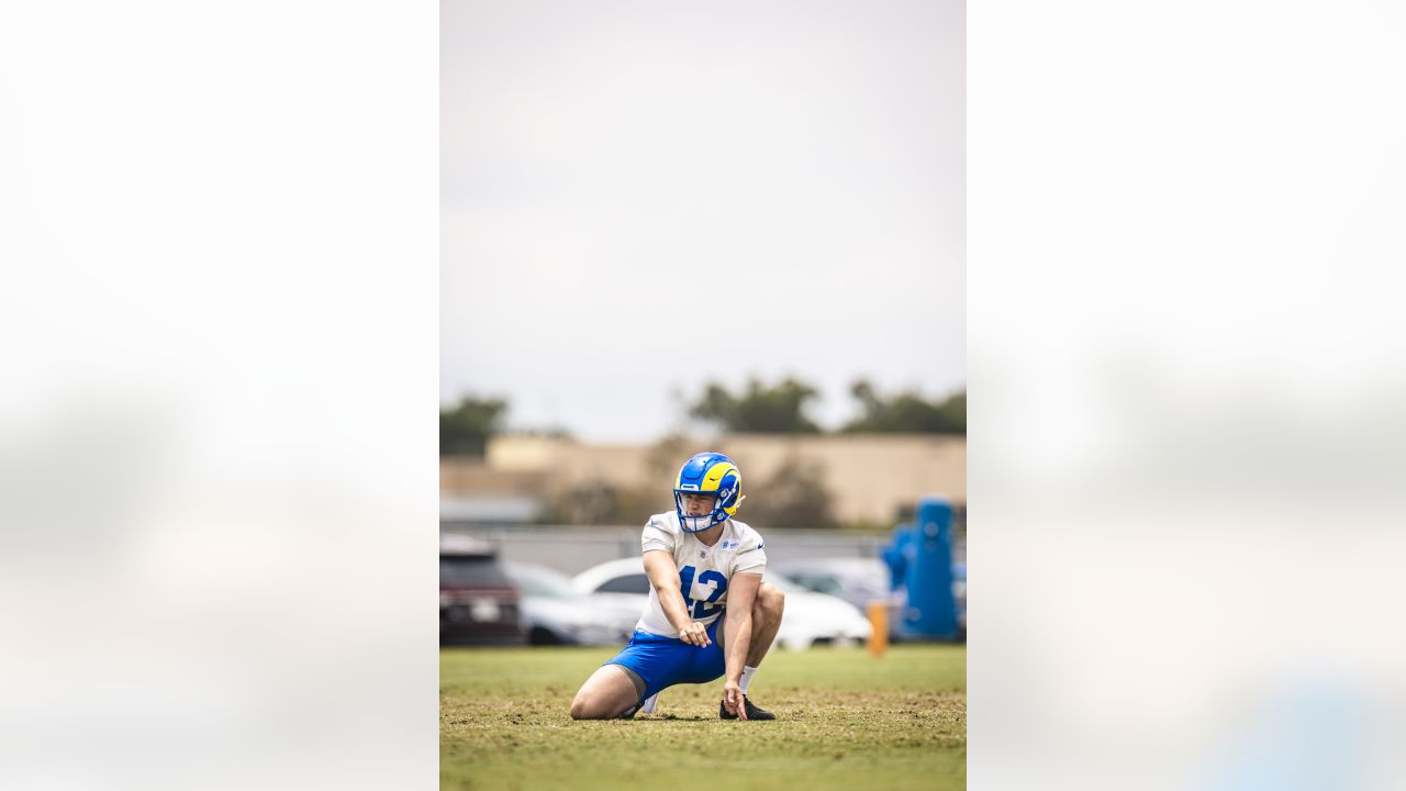 Los Angeles Rams punter Ethan Evans (42) punts before an NFL preseason football  game against the Las Vegas Raiders, Saturday, Aug. 19, 2023, in Inglewood,  Calif. (AP Photo/Kyusung Gong Stock Photo - Alamy