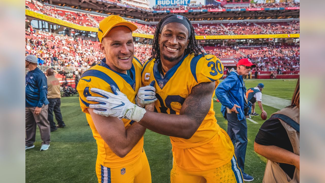 Los Angeles, CA, USA. 11th Nov, 2018. Los Angeles Rams running back Todd  Gurley (30) during the NFL Seattle Seahawks vs Los Angeles Rams at the Los  Angeles Memorial Coliseum in Los