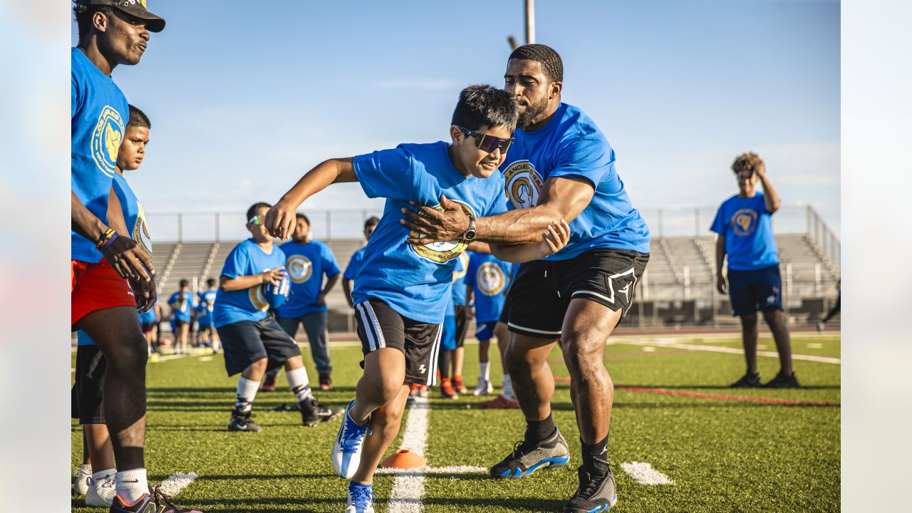 Rams Community on X: Rams All-Pro Bobby Wagner is hosting a FREE football  camp at his alma mater, @Colony_High on Wednesday, July 20! This co-ed camp  will include football drills facilitated by