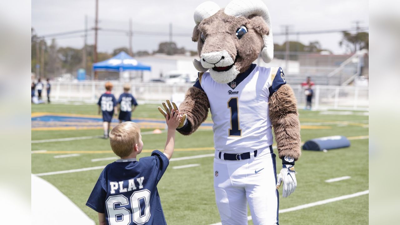 Ventura County has own part to play in Rams' preparation for Super