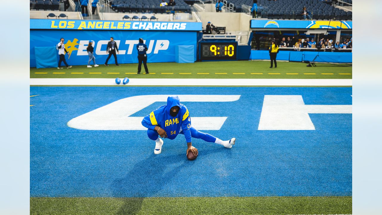 Photos: Warmups & Pregame from Week 2