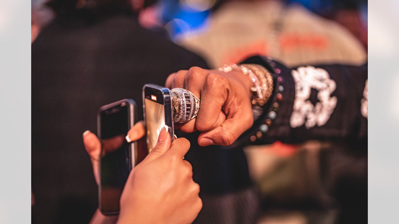 CEREMONY PHOTOS: Rams players' first look at their Championship Rings