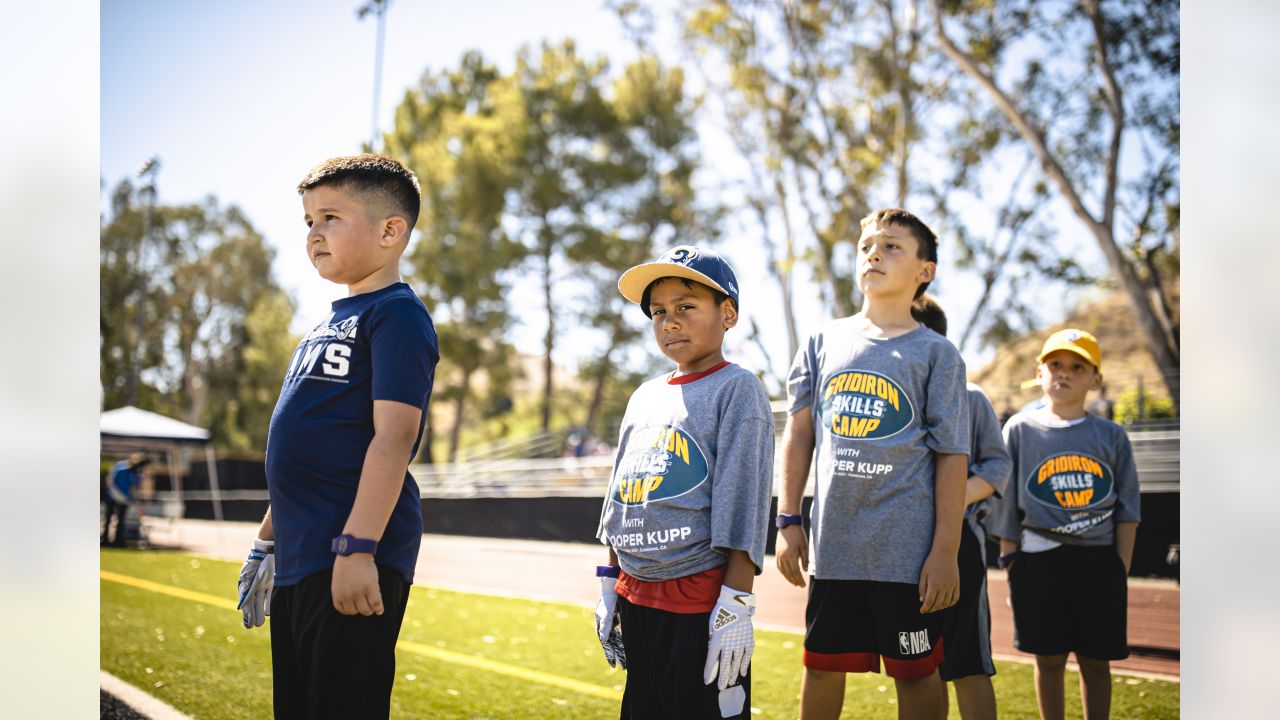 Central Valley's Whitehead hosts local youth football camp for PA kids