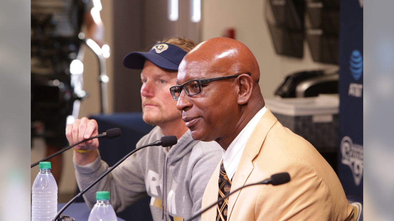 Rams will sign Hall of Fame player Eric Dickerson to one-day contract so he  can retire as a Ram - Los Angeles Times