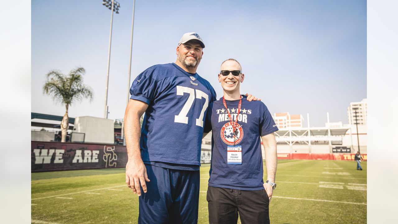 Whitworth rocking the Walter Peyton patch + fixed captain patches :  r/LosAngelesRams