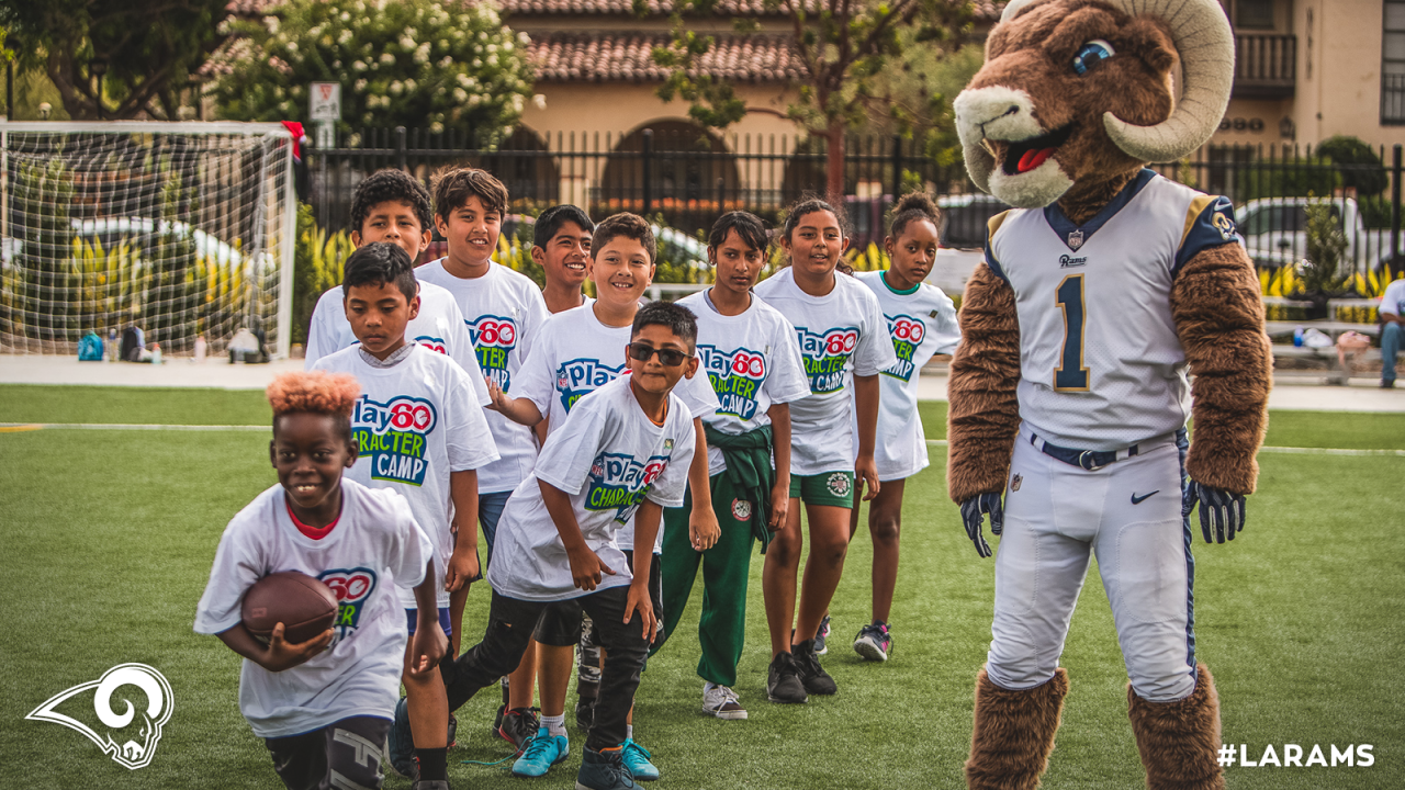 Los Angeles Rams Community  Rams rookies join PLAY 60 Field Day in  celebration of Latino Heritage Month