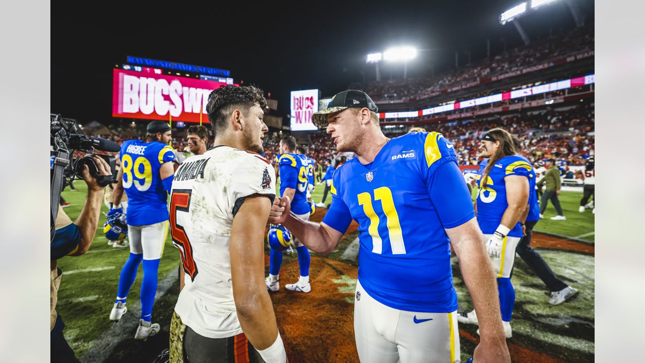 Tampa Bay Buccaneers vs. Los Angeles Rams. Fans support on NFL Game.  Silhouette of supporters, big screen with two rivals in background Stock  Photo - Alamy