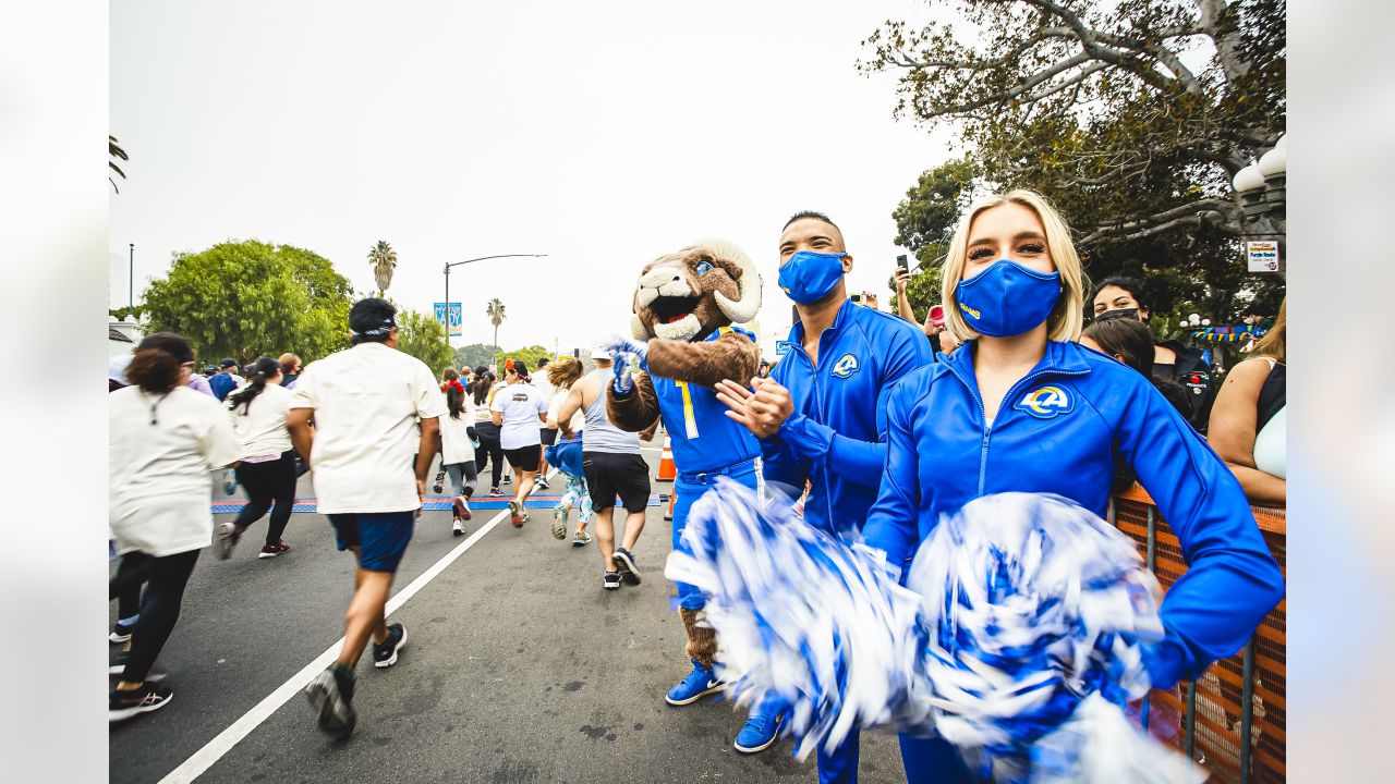 PHOTOS: Rams display community altar for Dia de los Muertos at Olvera  Street's community festival