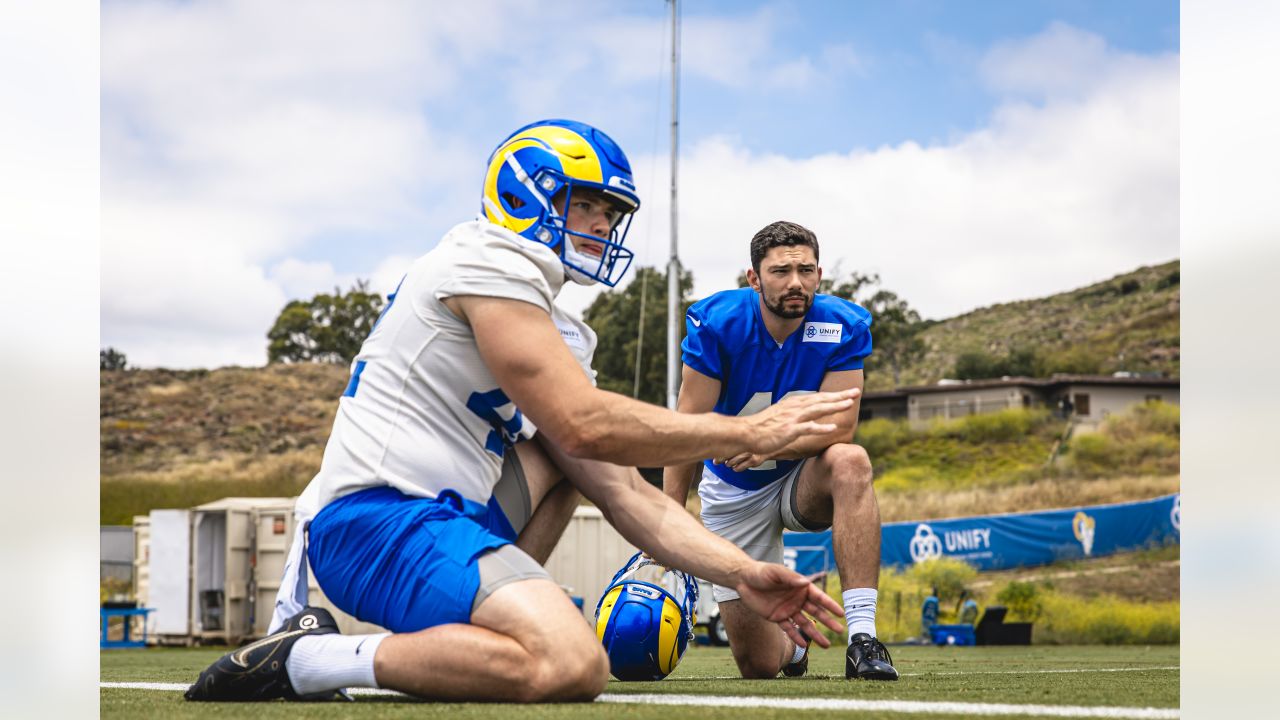 Los Angeles Rams punter Ethan Evans (42) punts before an NFL preseason  football game against the Las Vegas Raiders, Saturday, Aug. 19, 2023, in  Inglewood, Calif. (AP Photo/Kyusung Gong Stock Photo - Alamy