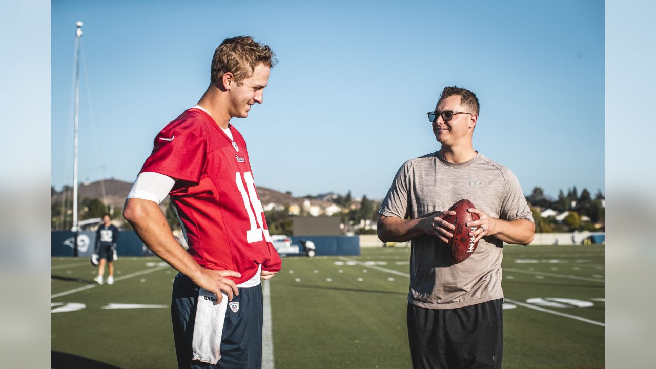 PHOTOS: Sports Legends and Celebrities take in Rams Football