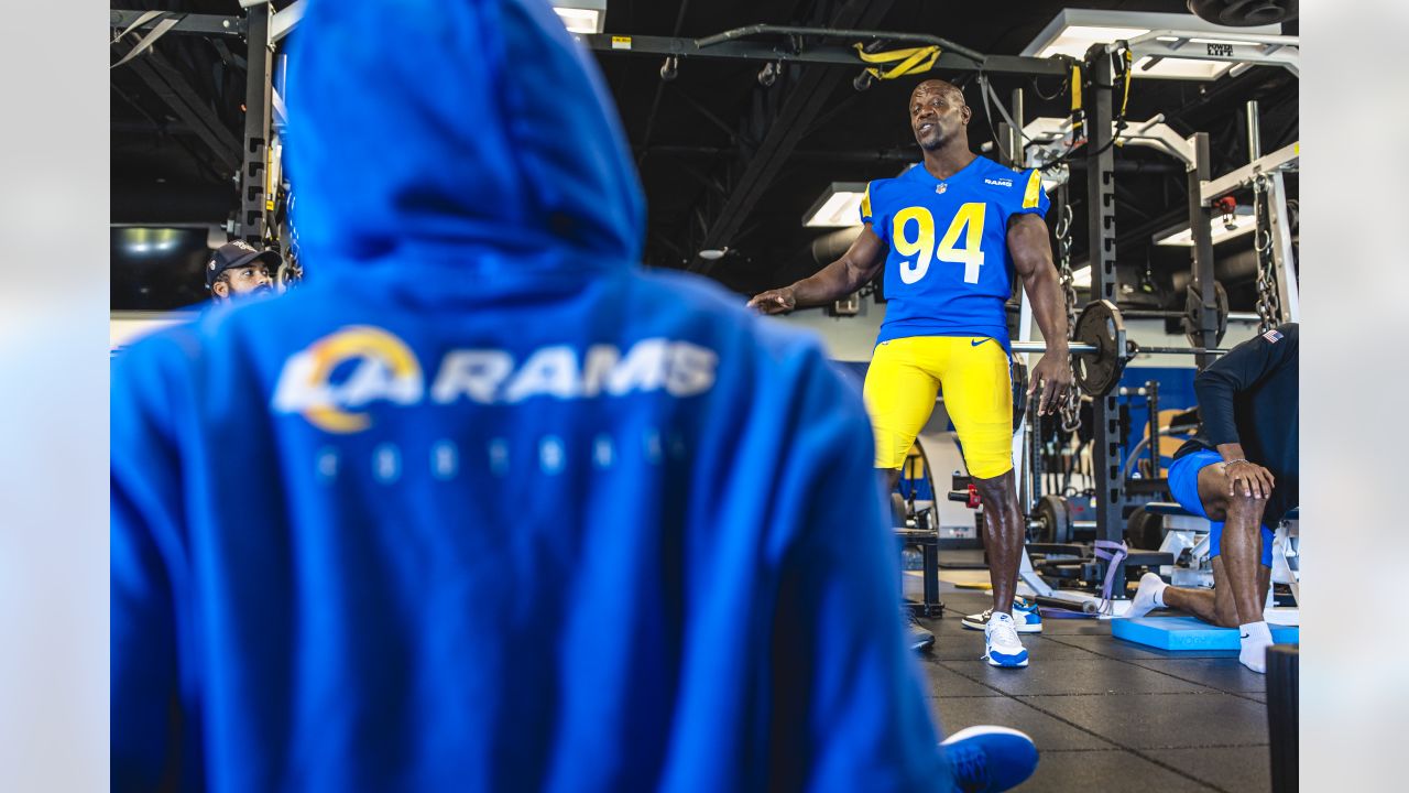 BEHIND THE SCENES PHOTOS: Terry Crews dresses out for the Rams