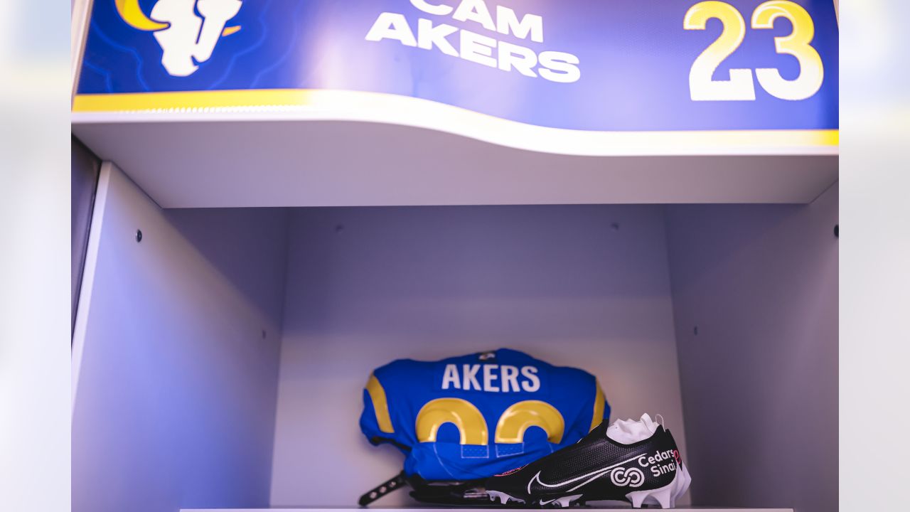 Los Angeles Rams Locker-room - iFolloSports.com 