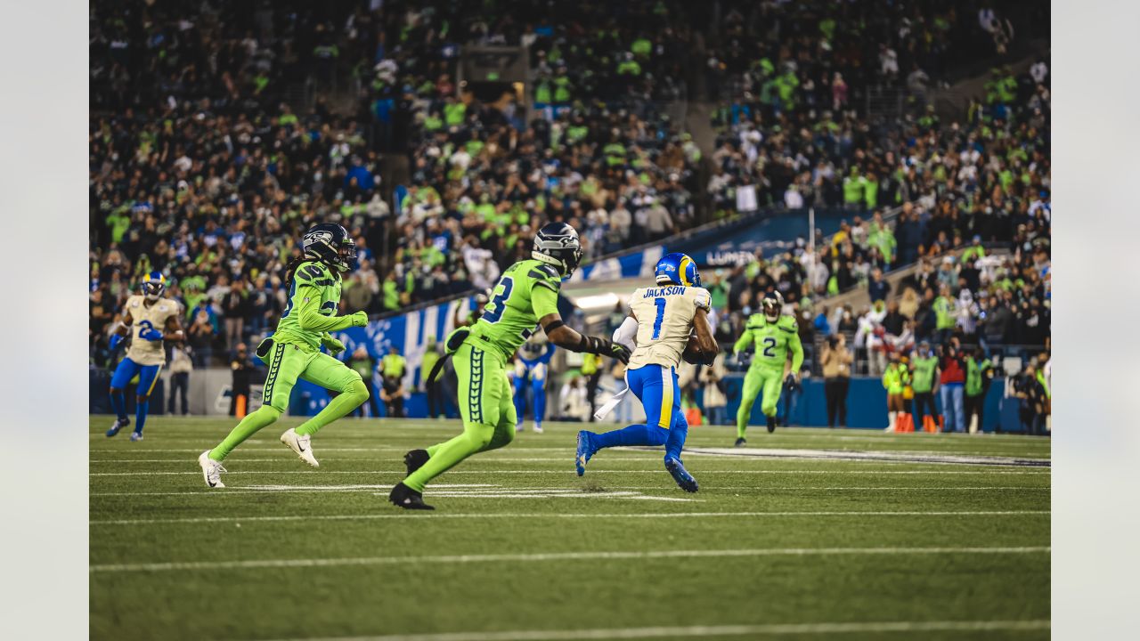 Seahawks bring back “Action Green” uniforms for game vs. Rams