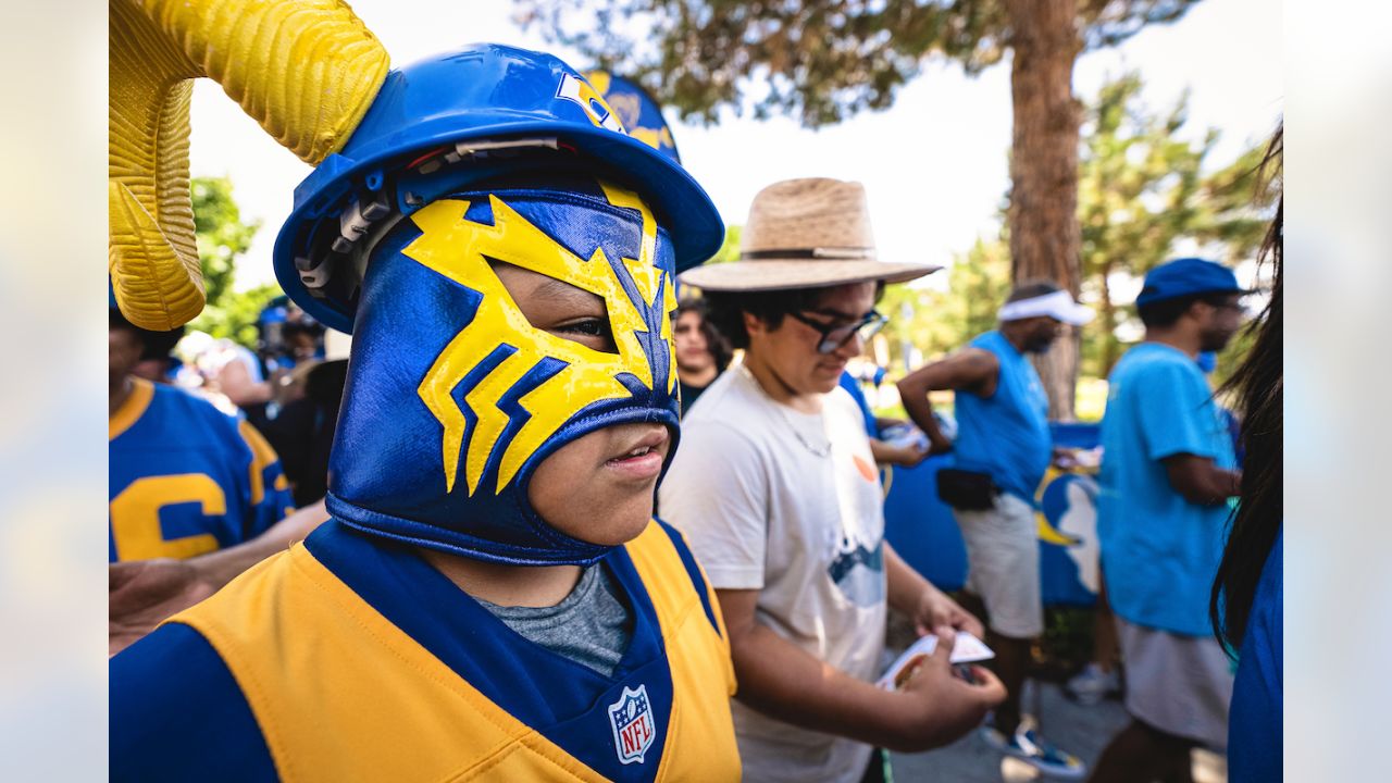 FAN PHOTOS: Rams welcome fans for first open Training Camp practice