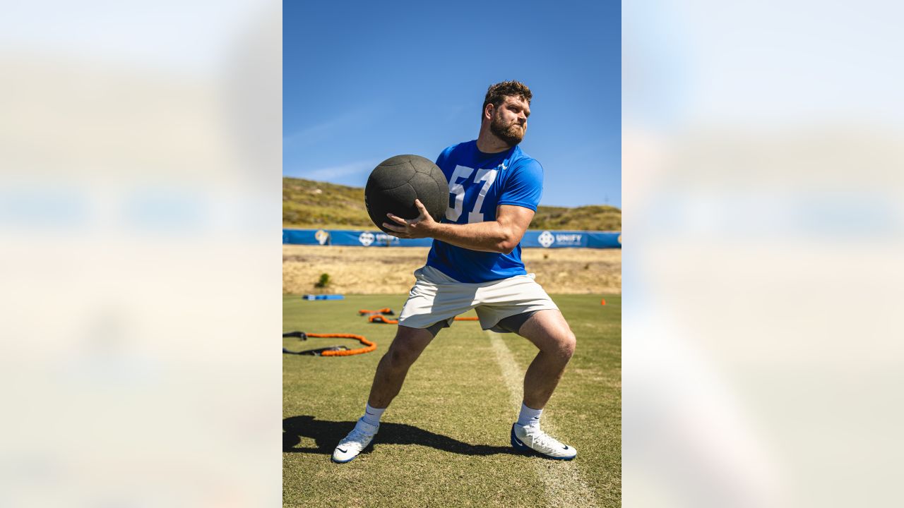 Jourdan Rodrigue on X: Wait, did Cooper Kupp sign his new deal while  wearing a Matthew Stafford jersey?? (Photo credit Rams)   / X