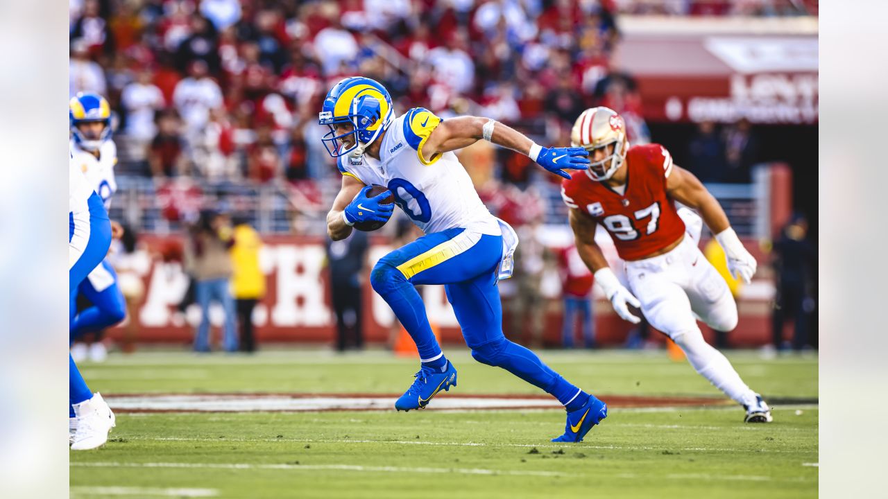 Did LA Rams make wrong uniform choice for MNF vs. 49ers?