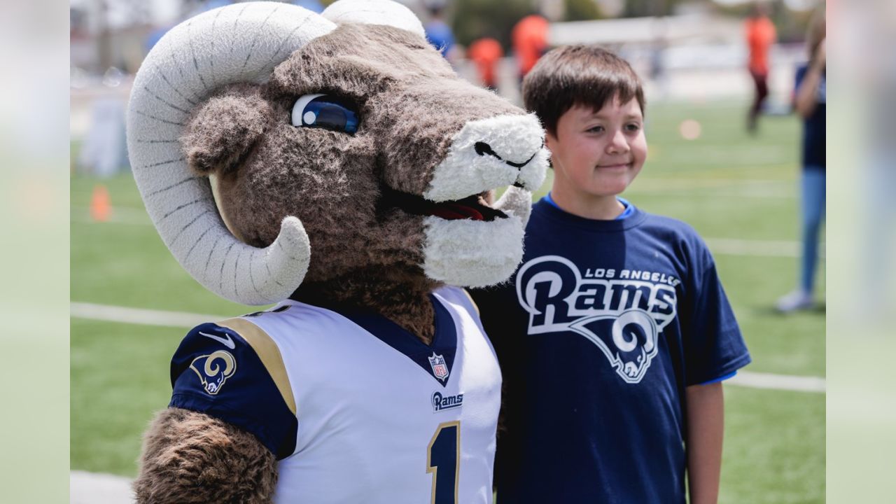 Ventura County has own part to play in Rams' preparation for Super