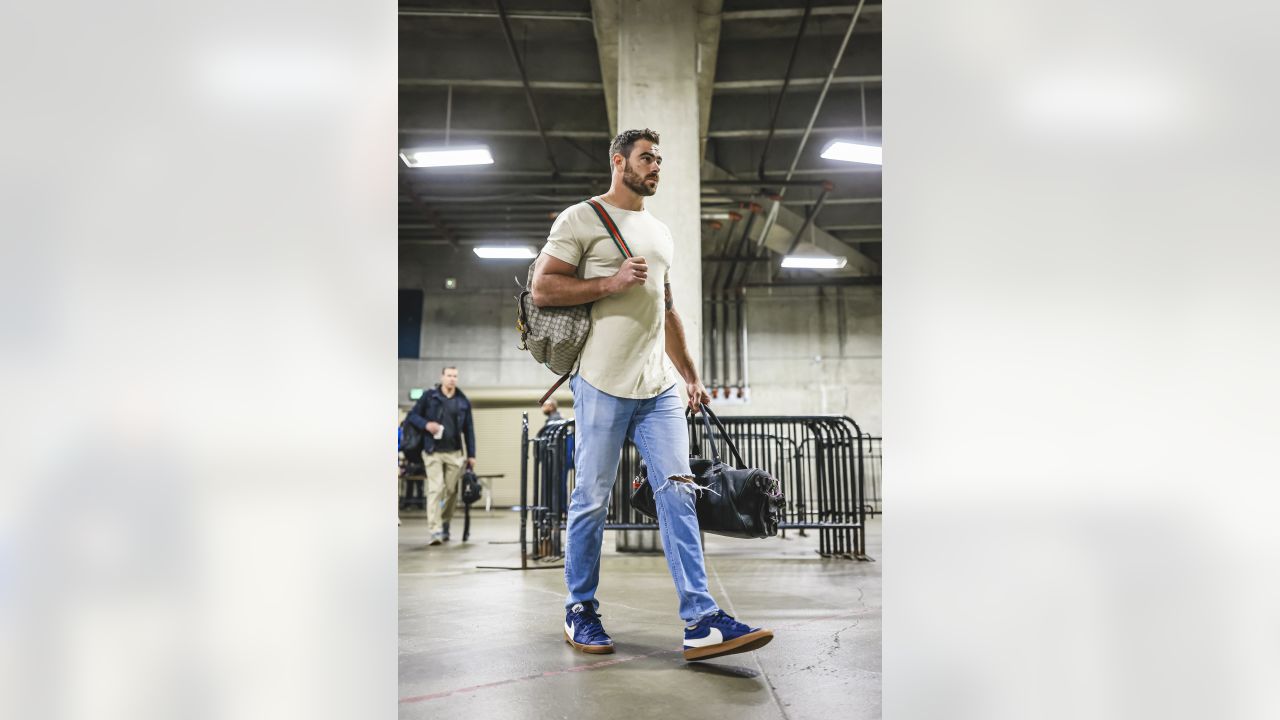 Los Angeles Rams quarterback Matthew Stafford warms up before an NFL  football game against the Seattle Seahawks on Sunday, Sept. 10, 2023, in  Seattle. (AP Photo/Stephen Brashear Stock Photo - Alamy