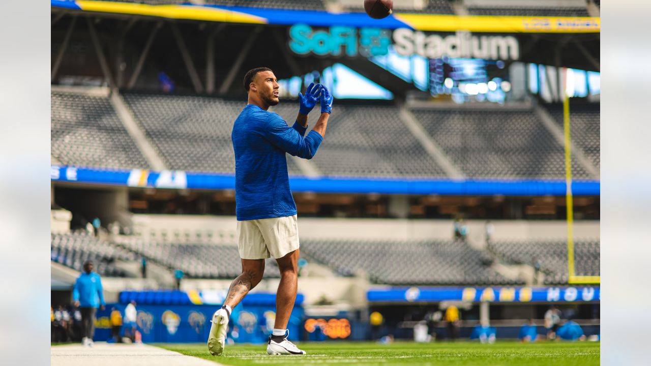 PREGAME PHOTOS: Rams hit the field at SoFi Stadium for pregame