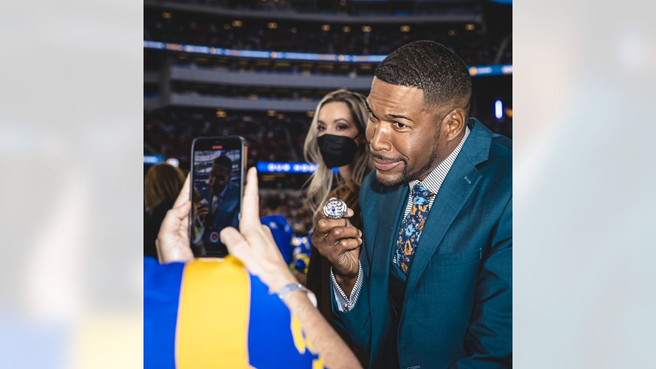 CELEBRITY PHOTOS: Jessica Alba, Michael Strahan, James Corden & more visit  SoFi Stadium for NFC Championship game