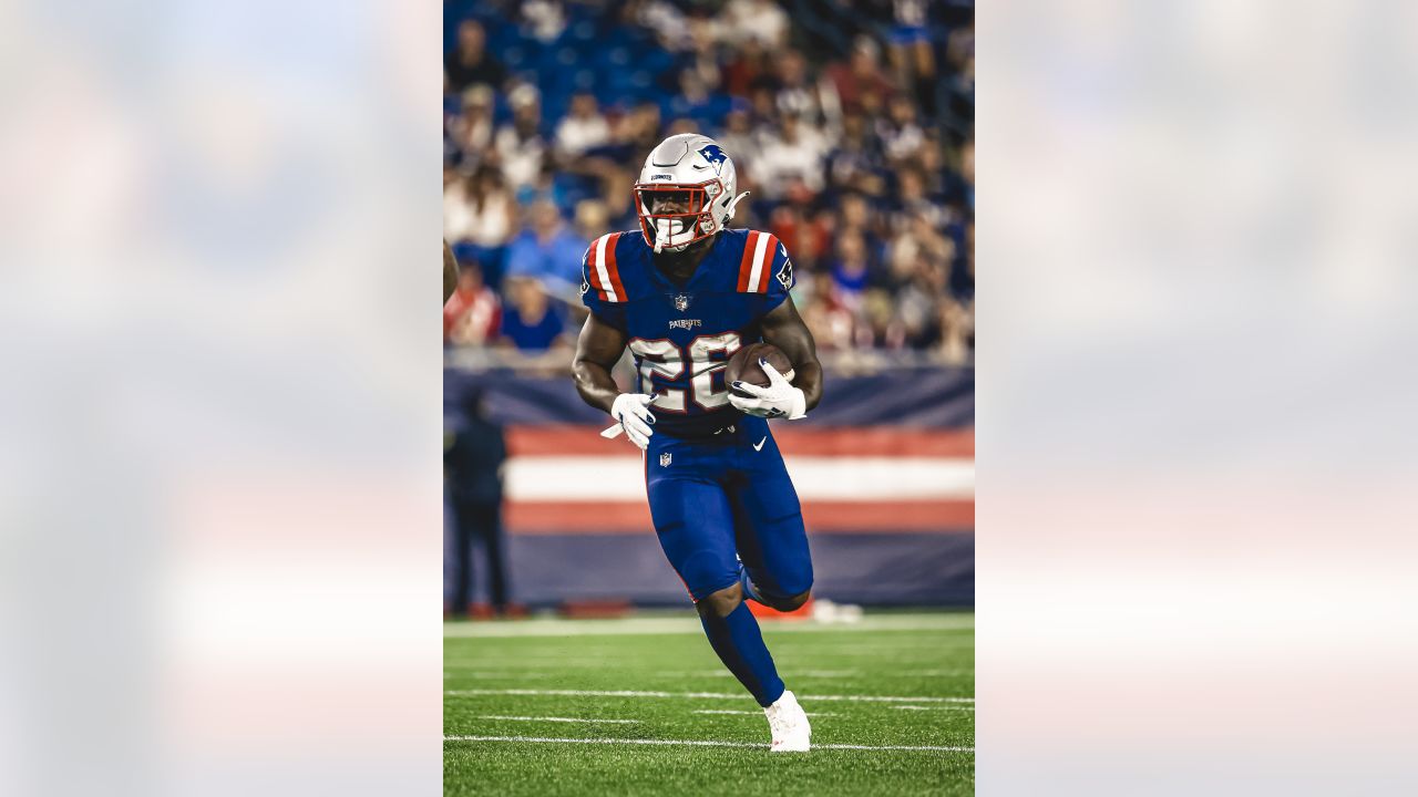 Patriots running back Sony Michel traded to the Los Angeles Rams