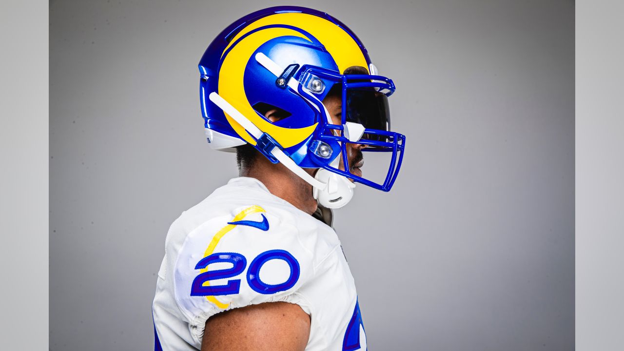 Rams unveil new uniforms with flashy new helmet, marking team's