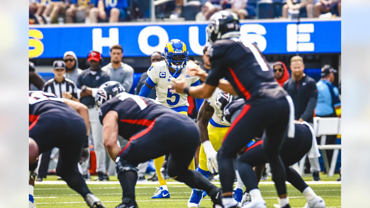 INGLEWOOD, CA - SEPTEMBER 18: Allen Robinson II #1 of the Rams during an  NFL game between the Atlanta Falcons and the Los Angeles Rams on September  18, 2022, at SoFi Stadium