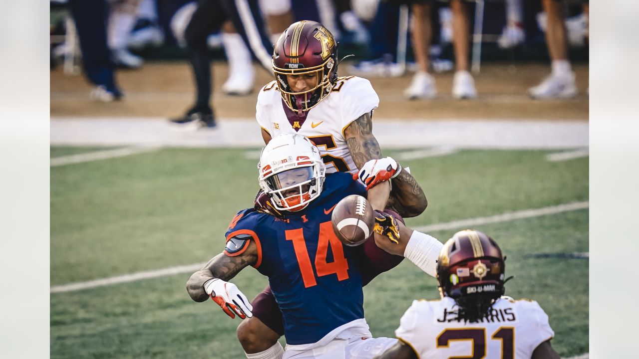 Washington defensive back Elijah Molden breaks up a pass intended for Utah  wide receiver Samson Nacua during the first half of an NCAA college  football game, on Saturday, Nov. 2, 2019, in