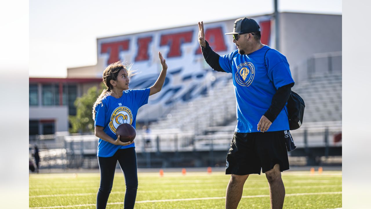 Rams News: Bobby Wagner Hosting Free Football Camp At Colony High School 