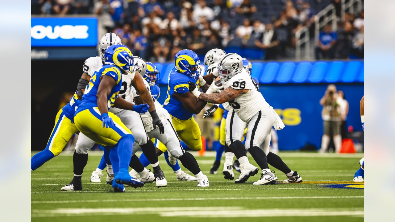 Rams-Raiders photos: Preseason action from SoFi Stadium – Orange County  Register