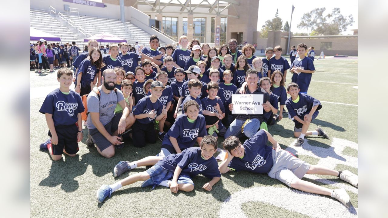 Los Angeles Rams Community  Rams host NFL Play 60 Field Day for Oak Hills  Elementary School students