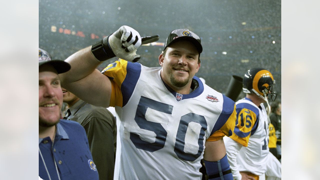 ATL2000013032 - 30 JANUARY 2000 - ATLANTA, GEORGIA, USA: The Rams celebrate  a TD in Super Bowl XXXIV. The Rams won 23-16. ts/Andy Kuno UPI Stock Photo  - Alamy