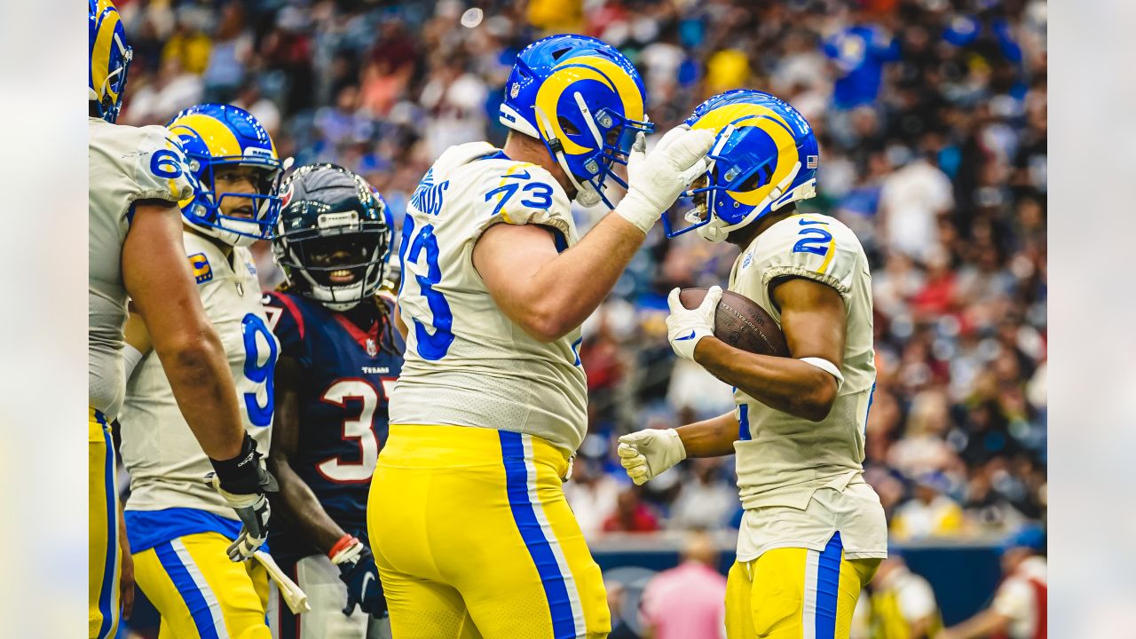 Rams Throttle Texans In Embarrassing Fashion